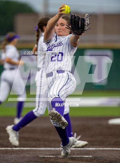Thumbnail 3 in Whitehouse @ Hallsville photogallery.