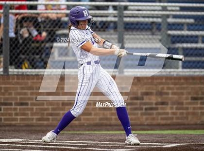 Thumbnail 3 in Whitehouse @ Hallsville photogallery.