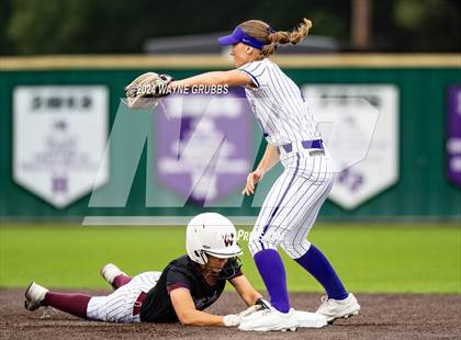 Thumbnail 1 in Whitehouse @ Hallsville photogallery.