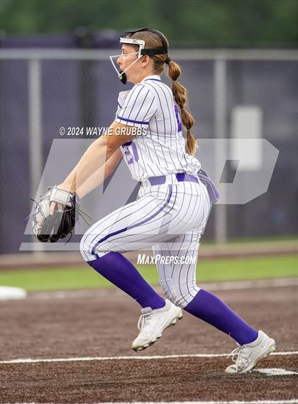 Thumbnail 1 in Whitehouse @ Hallsville photogallery.