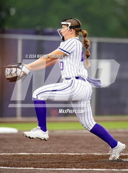 Thumbnail 1 in Whitehouse @ Hallsville photogallery.