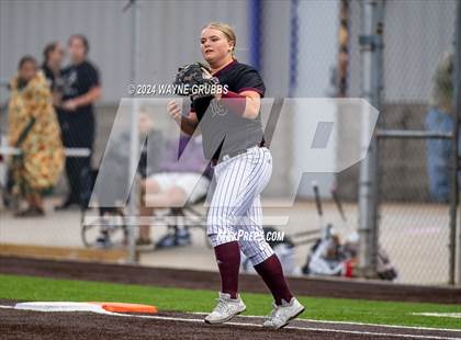 Thumbnail 3 in Whitehouse @ Hallsville photogallery.