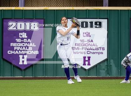 Thumbnail 1 in Whitehouse @ Hallsville photogallery.