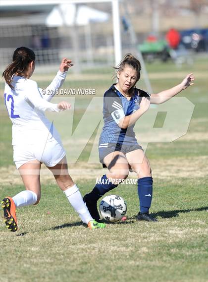 Thumbnail 2 in Vasquez vs. Desert Christian photogallery.