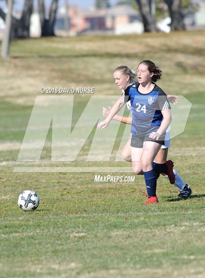 Thumbnail 3 in Vasquez vs. Desert Christian photogallery.