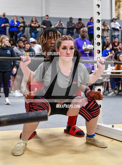 Thumbnail 3 in Hallsville Invitational photogallery.