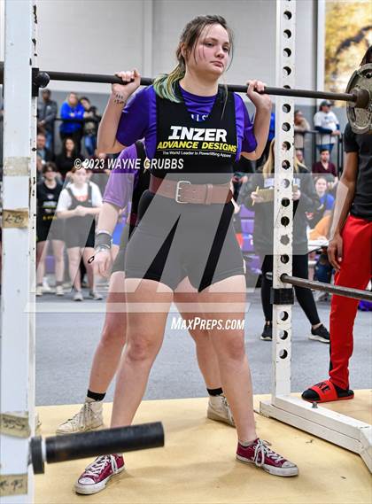 Thumbnail 2 in Hallsville Invitational photogallery.
