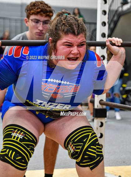 Thumbnail 1 in Hallsville Invitational photogallery.