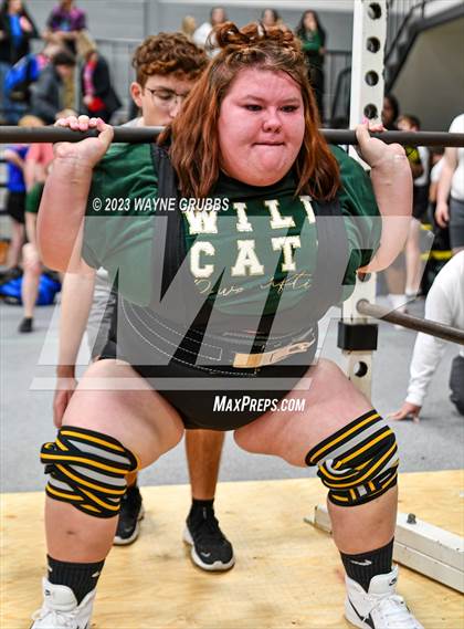 Thumbnail 2 in Hallsville Invitational photogallery.
