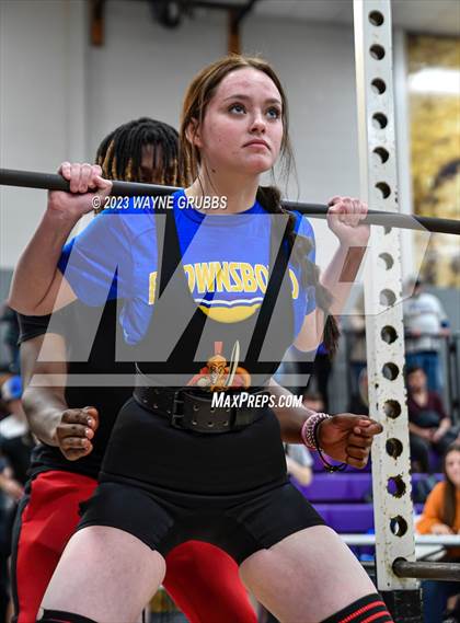 Thumbnail 1 in Hallsville Invitational photogallery.