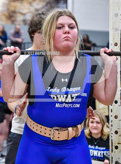 Thumbnail 2 in Hallsville Invitational photogallery.