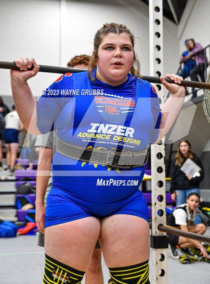 Thumbnail 2 in Hallsville Invitational photogallery.