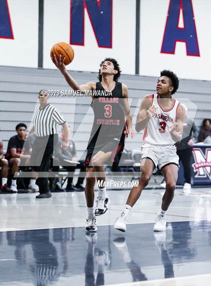 Thumbnail 2 in Pasadena vs Village Christian (21st Annual Rose City Roundball Classic Semi Final) photogallery.