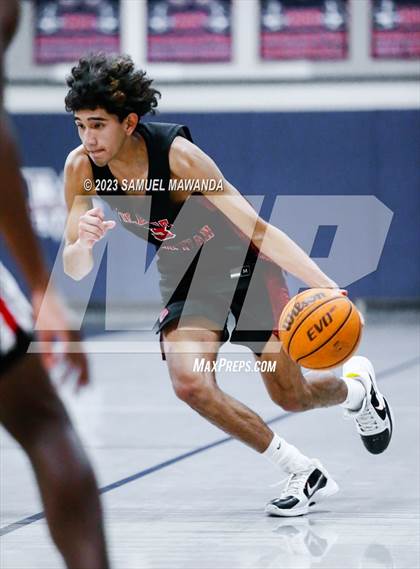 Thumbnail 2 in Pasadena vs Village Christian (21st Annual Rose City Roundball Classic Semi Final) photogallery.