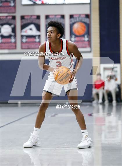 Thumbnail 3 in Pasadena vs Village Christian (21st Annual Rose City Roundball Classic Semi Final) photogallery.