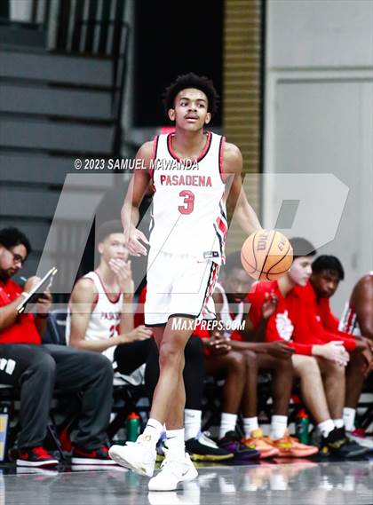Thumbnail 2 in Pasadena vs Village Christian (21st Annual Rose City Roundball Classic Semi Final) photogallery.