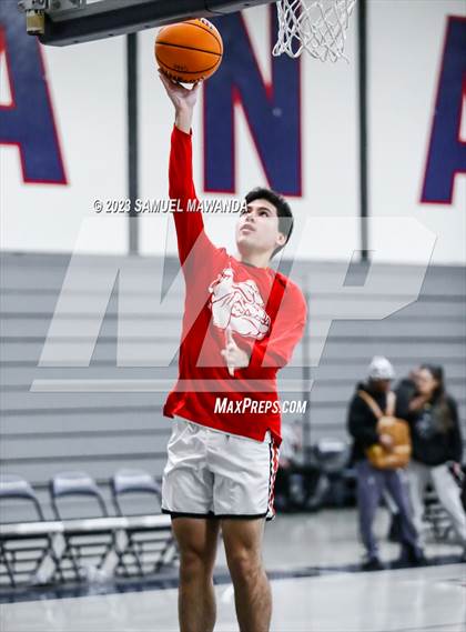 Thumbnail 2 in Pasadena vs Village Christian (21st Annual Rose City Roundball Classic Semi Final) photogallery.