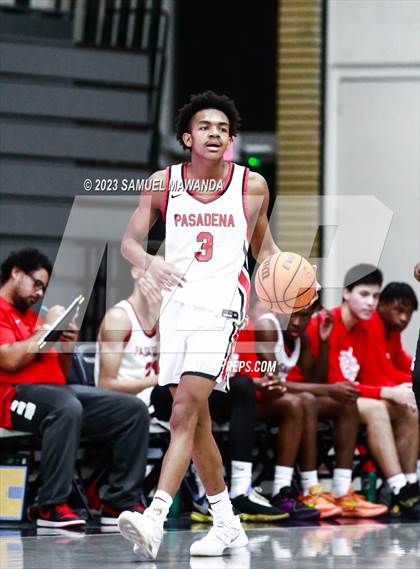 Thumbnail 3 in Pasadena vs Village Christian (21st Annual Rose City Roundball Classic Semi Final) photogallery.