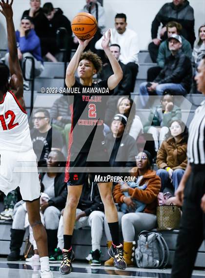 Thumbnail 2 in Pasadena vs Village Christian (21st Annual Rose City Roundball Classic Semi Final) photogallery.