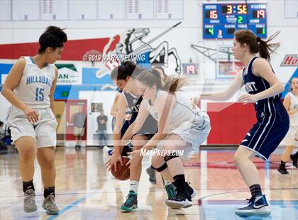 Thumbnail 1 in Carlmont @ Hillsdale photogallery.