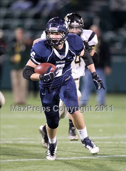 Thumbnail 3 in Rush-Henrietta vs. Mendon/Sutherland (Section 5 Class A Final) photogallery.