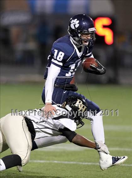 Thumbnail 2 in Rush-Henrietta vs. Mendon/Sutherland (Section 5 Class A Final) photogallery.