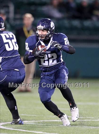 Thumbnail 3 in Rush-Henrietta vs. Mendon/Sutherland (Section 5 Class A Final) photogallery.