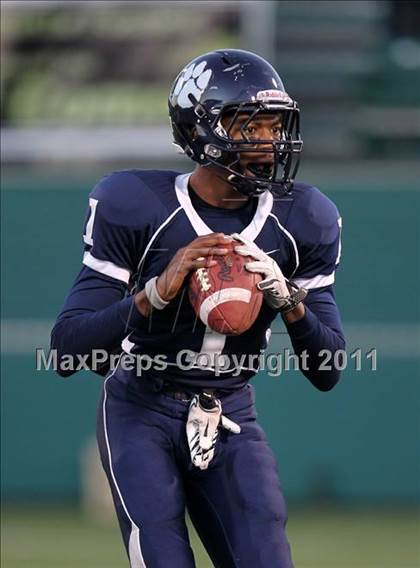 Thumbnail 3 in Rush-Henrietta vs. Mendon/Sutherland (Section 5 Class A Final) photogallery.