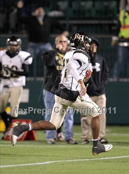 Thumbnail 1 in Rush-Henrietta vs. Mendon/Sutherland (Section 5 Class A Final) photogallery.