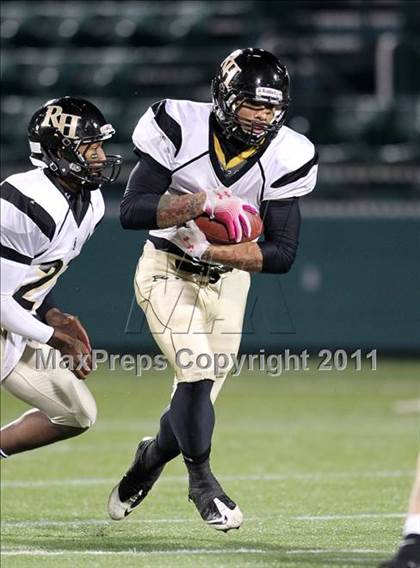 Thumbnail 2 in Rush-Henrietta vs. Mendon/Sutherland (Section 5 Class A Final) photogallery.