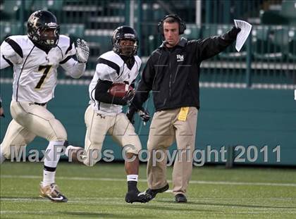 Thumbnail 3 in Rush-Henrietta vs. Mendon/Sutherland (Section 5 Class A Final) photogallery.