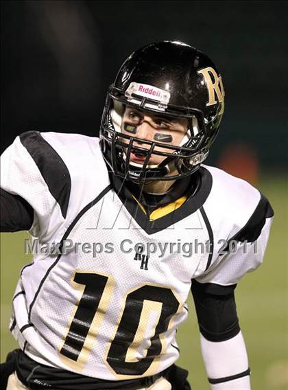 Thumbnail 3 in Rush-Henrietta vs. Mendon/Sutherland (Section 5 Class A Final) photogallery.