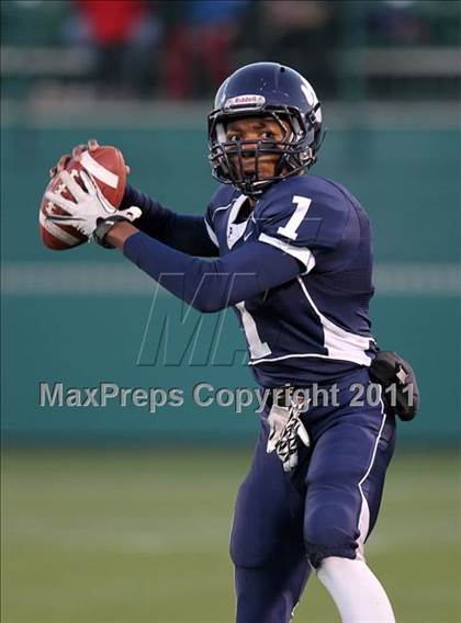 Thumbnail 3 in Rush-Henrietta vs. Mendon/Sutherland (Section 5 Class A Final) photogallery.