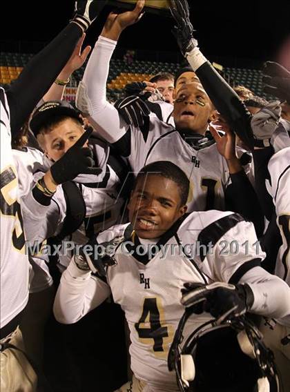 Thumbnail 2 in Rush-Henrietta vs. Mendon/Sutherland (Section 5 Class A Final) photogallery.