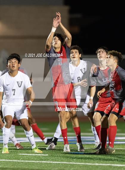 Thumbnail 2 in Lee [Robert E.] vs Vandegrift (UIL 6A Region 4 Area) photogallery.