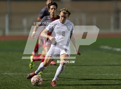 Thumbnail 2 in Lee [Robert E.] vs Vandegrift (UIL 6A Region 4 Area) photogallery.