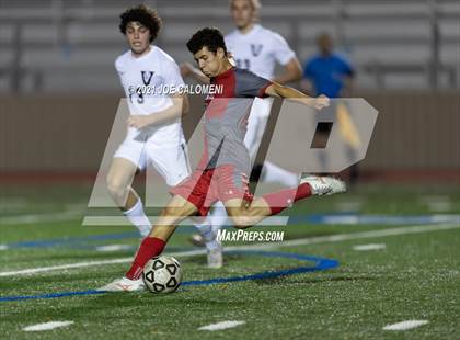 Thumbnail 2 in Lee [Robert E.] vs Vandegrift (UIL 6A Region 4 Area) photogallery.