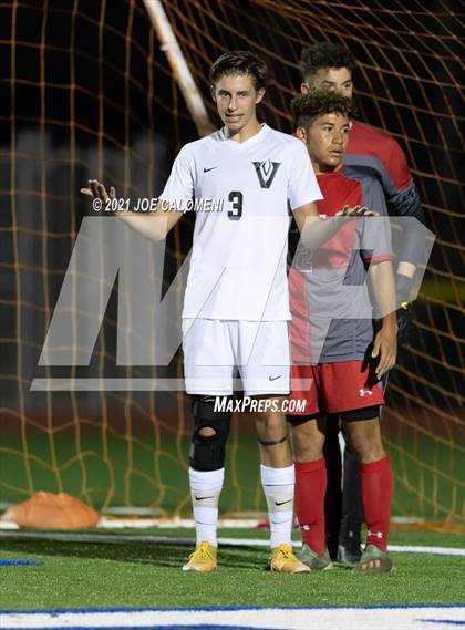 Thumbnail 1 in Lee [Robert E.] vs Vandegrift (UIL 6A Region 4 Area) photogallery.