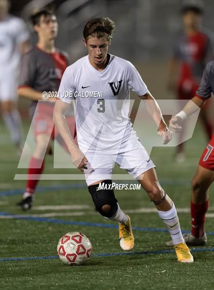 Thumbnail 2 in Lee [Robert E.] vs Vandegrift (UIL 6A Region 4 Area) photogallery.