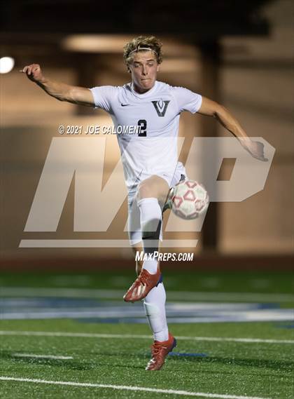 Thumbnail 1 in Lee [Robert E.] vs Vandegrift (UIL 6A Region 4 Area) photogallery.