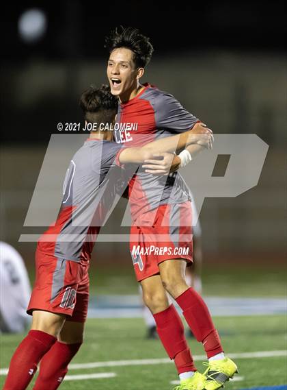 Thumbnail 3 in Lee [Robert E.] vs Vandegrift (UIL 6A Region 4 Area) photogallery.