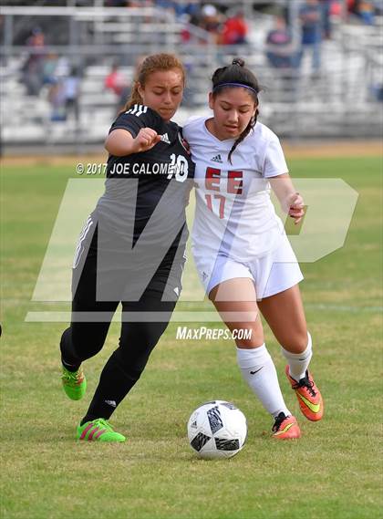 Thumbnail 1 in Winn vs Lee [Robert E.] (SAISD Invitational Tournament) photogallery.