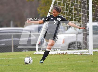 Thumbnail 1 in Winn vs Lee [Robert E.] (SAISD Invitational Tournament) photogallery.