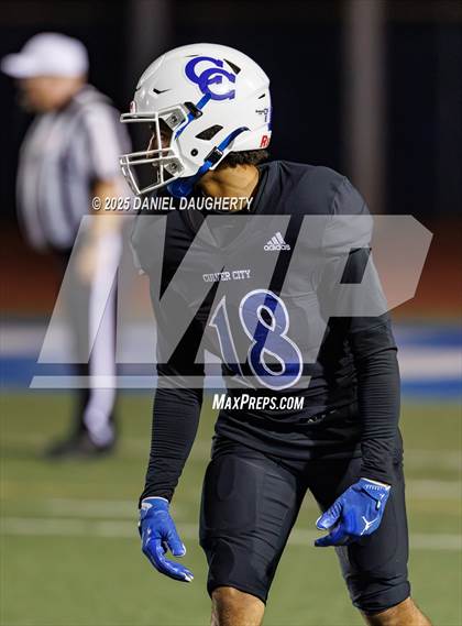 Thumbnail 2 in Lawndale @ Culver City photogallery.