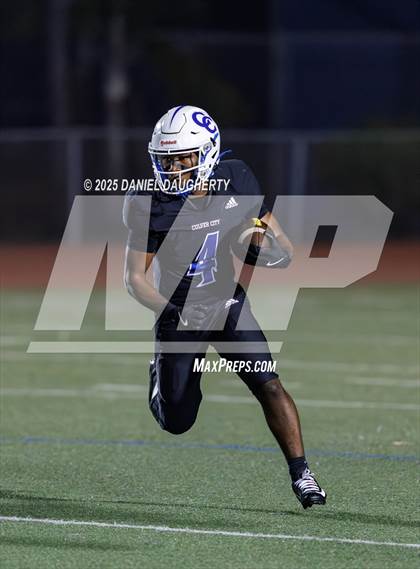 Thumbnail 1 in Lawndale @ Culver City photogallery.