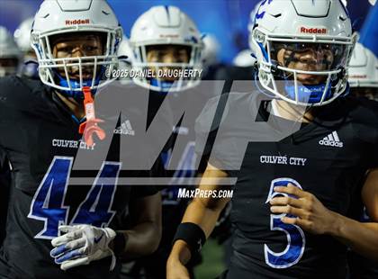 Thumbnail 2 in Lawndale @ Culver City photogallery.