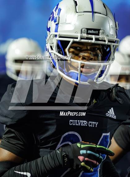 Thumbnail 3 in Lawndale @ Culver City photogallery.