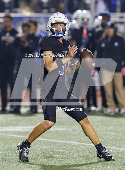 Thumbnail 2 in Lawndale @ Culver City photogallery.