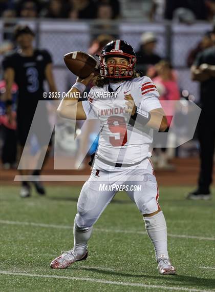 Thumbnail 3 in Lawndale @ Culver City photogallery.