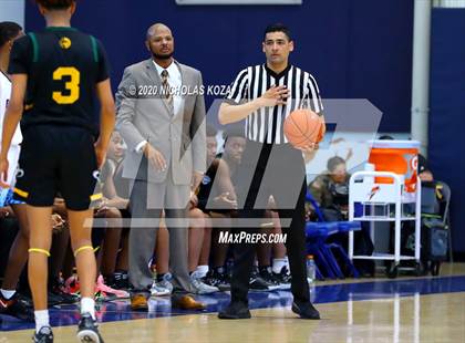 Thumbnail 3 in Palisades vs. Narbonne (CIF LAC D1 Finals) photogallery.